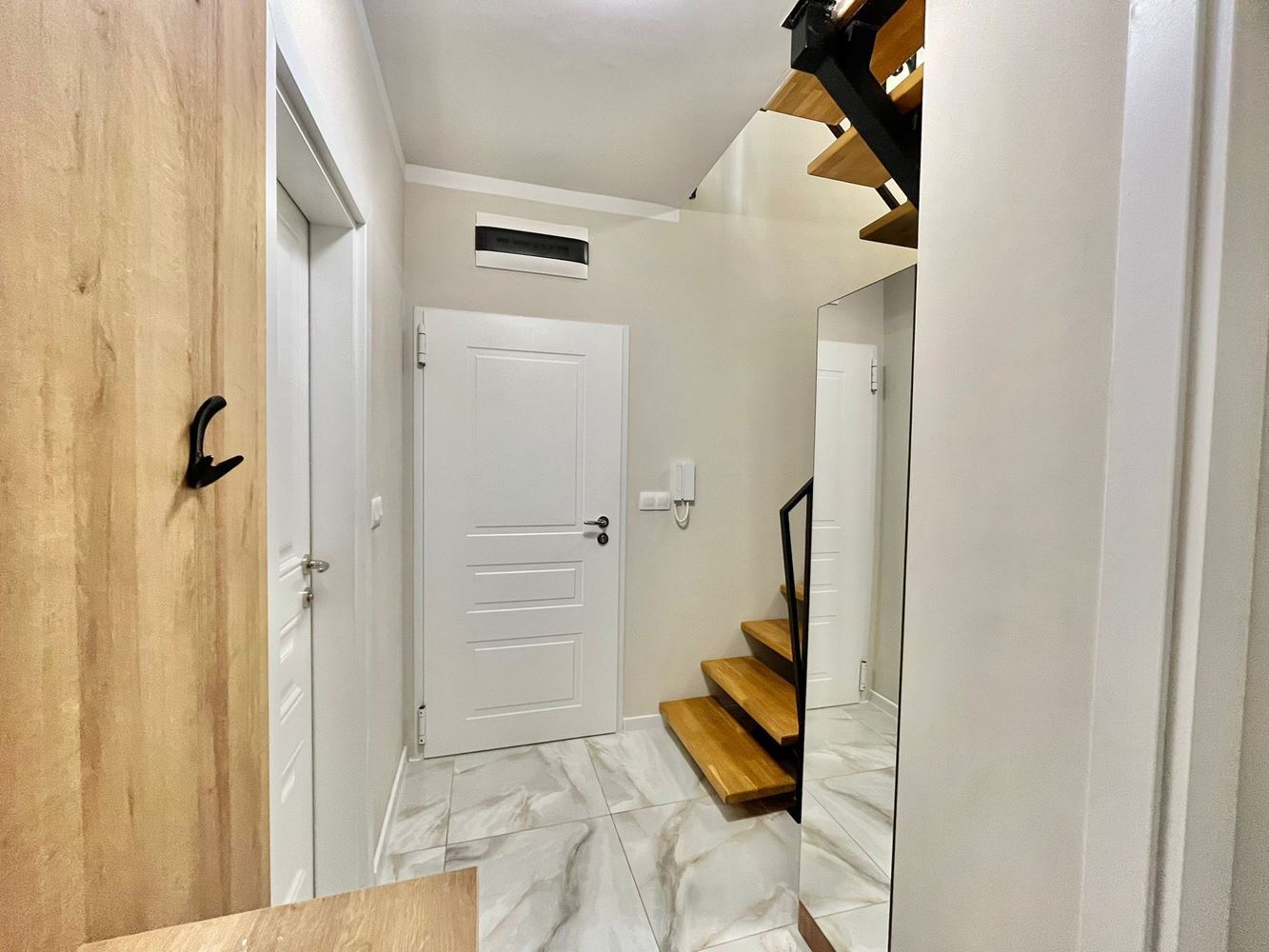 Luxury two-bedroom apartment on two levels in the heart of Ravda – new construction with swimming pool and premium comfort