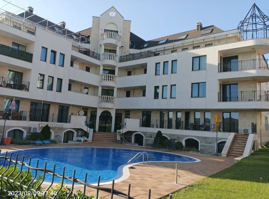 Stylish One-Bedroom Apartment 300 Meters from the Sea in Sveti Vlas