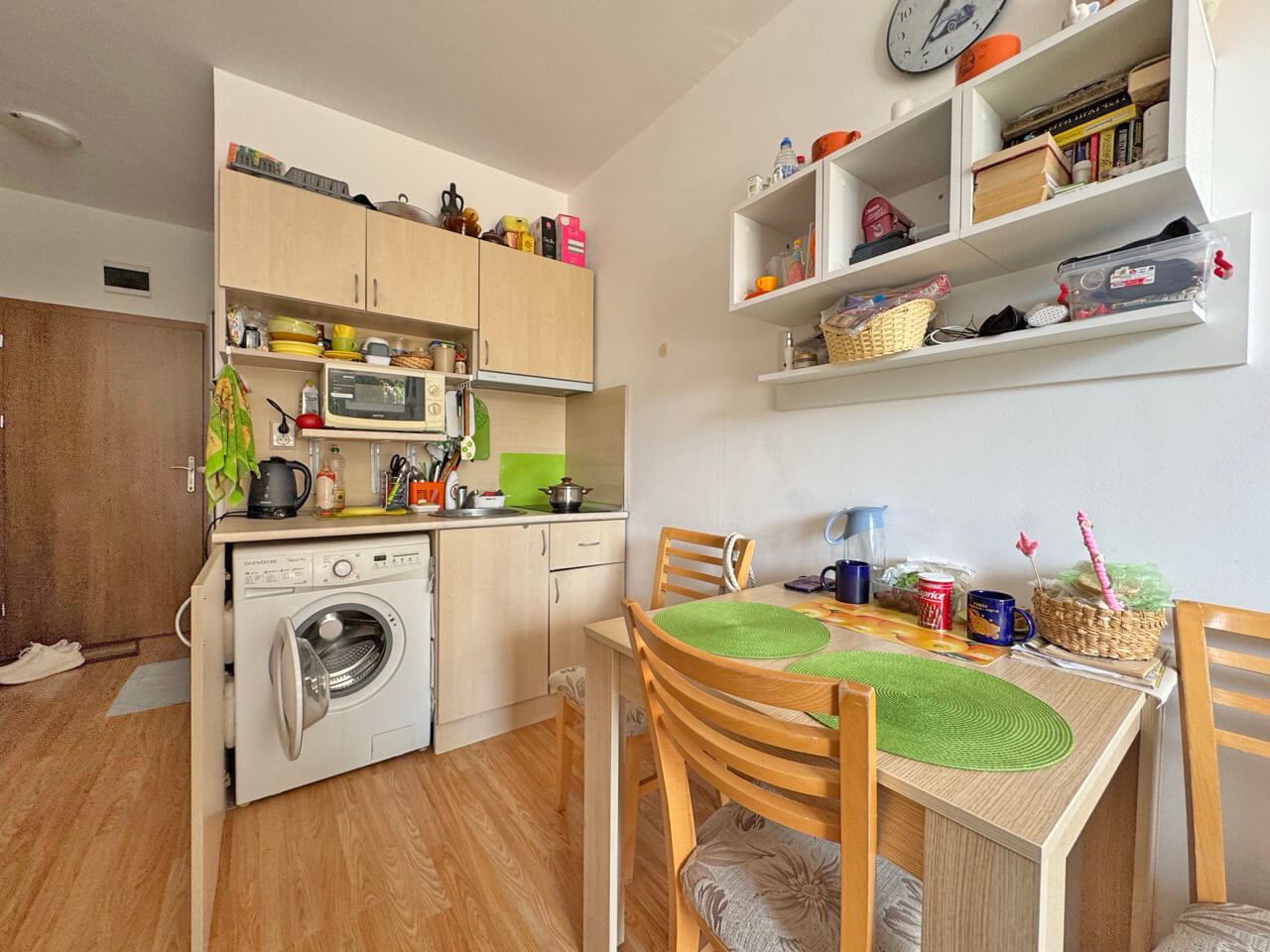 Cozy Studio in Sunny Beach with Excellent Location and Amenities in a Well-Maintained Complex