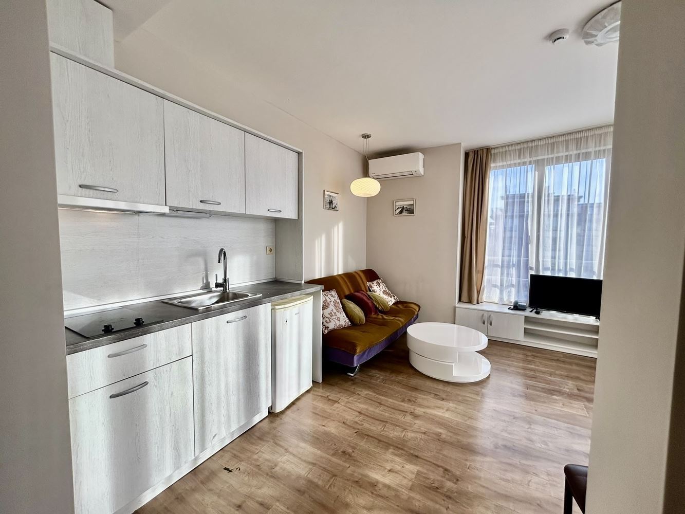 Two-room apartment with a pool view in a complex with extensive infrastructure