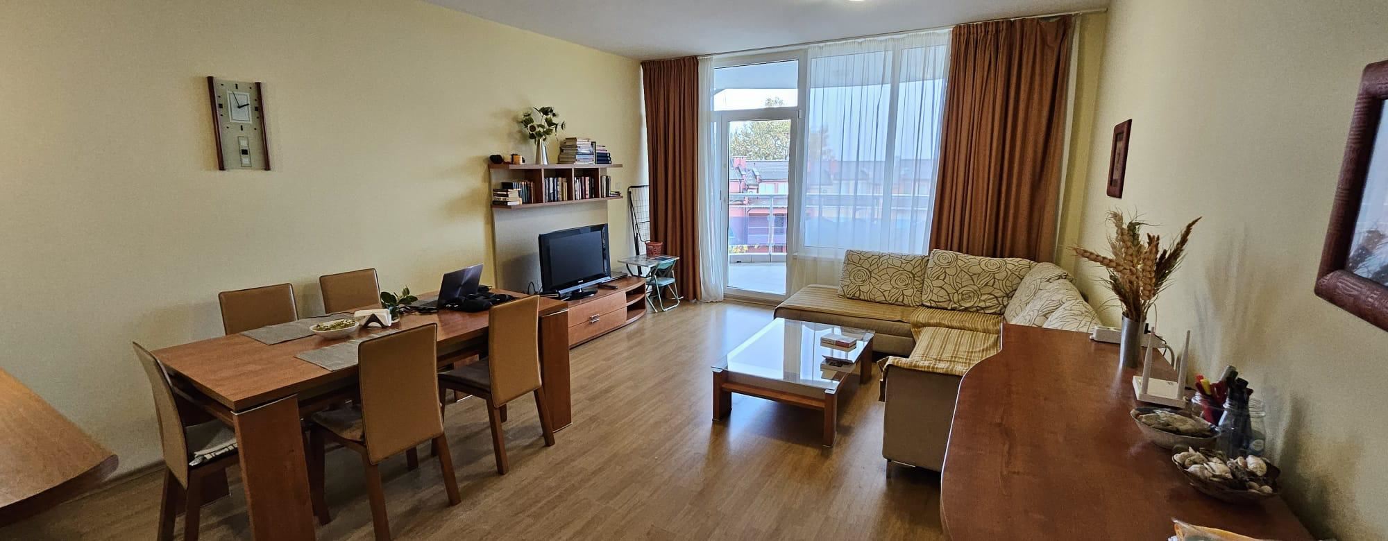 Luxury and space right by the beach – two-bedroom apartment in Ravda, 50 meters from the sea