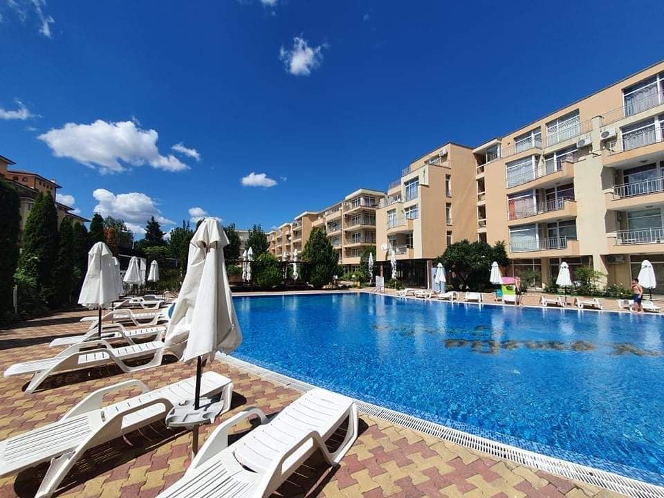 Spacious One-Bedroom Apartment in a Prestigious Gated Complex Near the Beach in Sunny Beach
