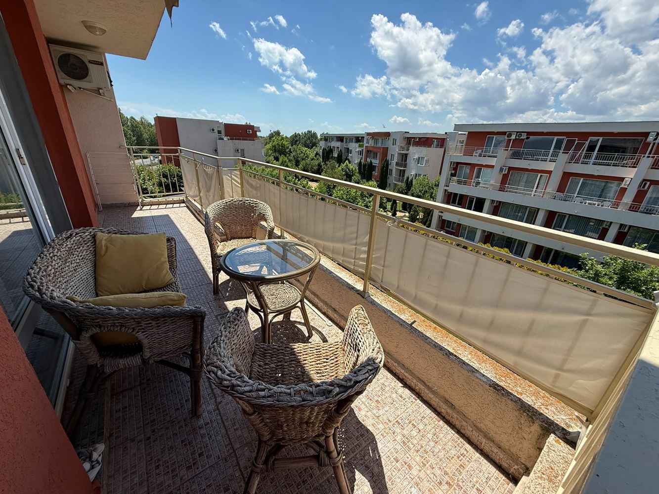 Spacious One-Bedroom Apartment Near the Aquapark in Sunny Beach – An Excellent Opportunity for Investment and a Holiday Home