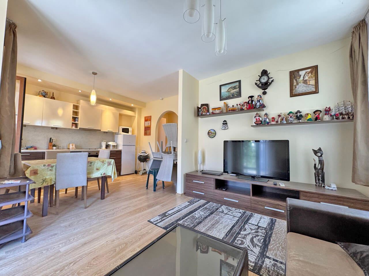 One-Bedroom Apartment on the First Line in a Premium Complex in Sveti Vlas