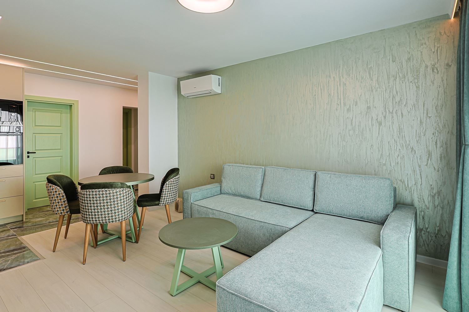 Two-Bedroom Apartment with Panoramic Sea Views in a Quiet, Green Complex in Sunny Beach