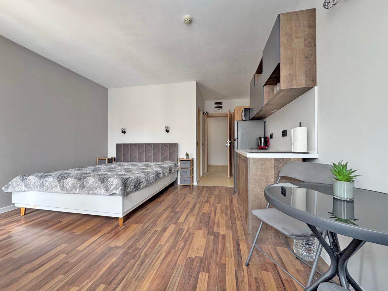 Cozy Studio with Pool View in a Prestigious Complex on the Border Between Nessebar and Sunny Beach