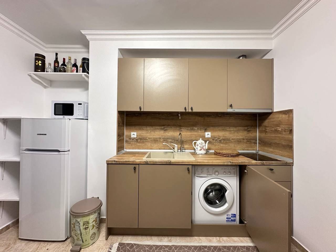 Two-Bedroom Apartment with Sea View 200 m from the Beach in Sveti Vlas