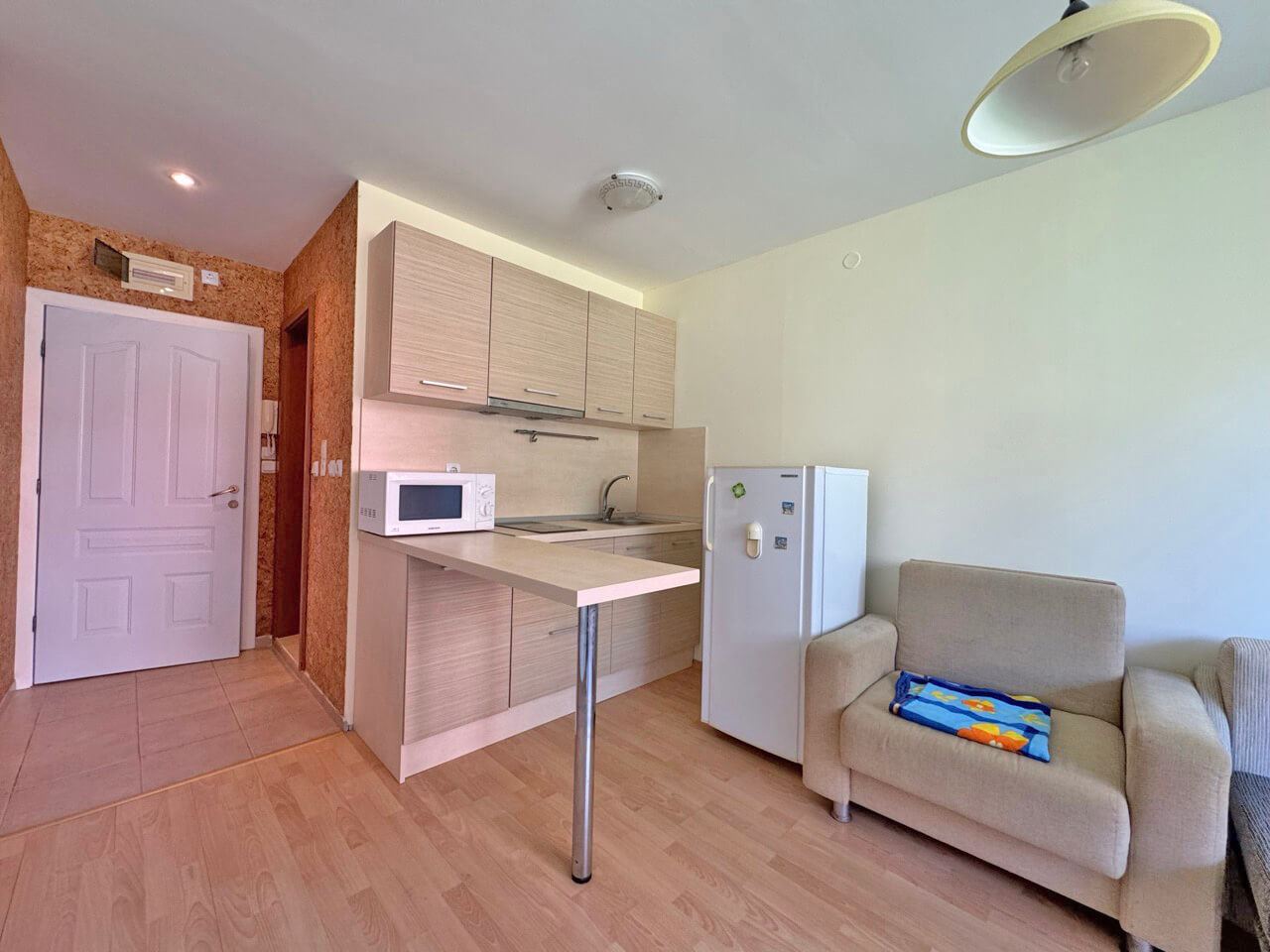 Charming Studio on the First Line in Sveti Vlas – An Impressive Complex with Numerous Swimming Pools and Other Amenities