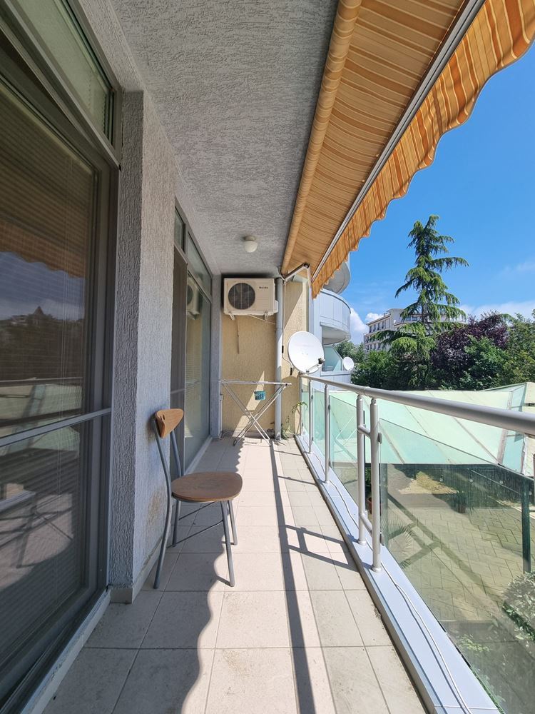Furnished apartment with one bedroom in Sunny Beach – functional property with amenities and low maintenance fee