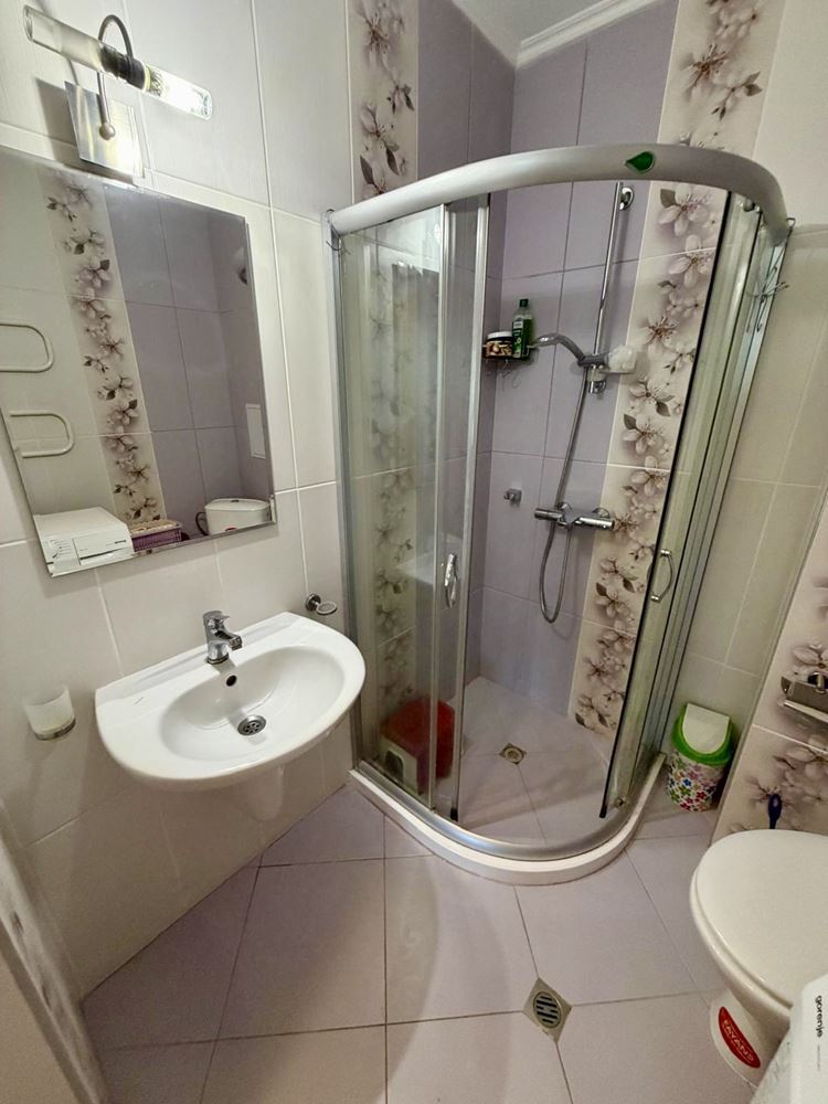 Sarafovo – Spacious One-Bedroom Apartment with Act 16, Minimal Maintenance Fee and Ready Furnishings