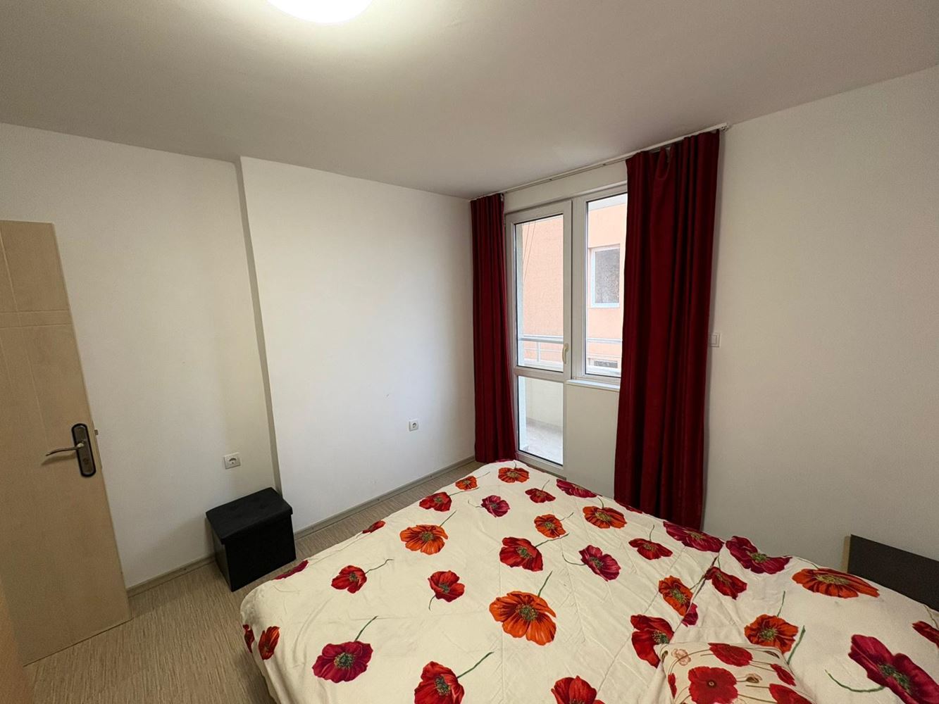 One-bedroom apartment in Pomorie – excellent location only 400 m from the sea and the city center