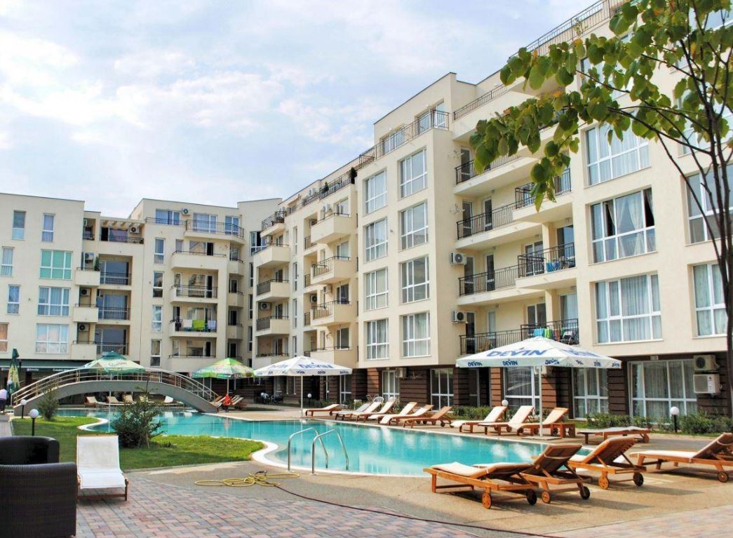 Spacious One-Bedroom Apartment in Sunny Beach – Comfort, Green Surroundings and Excellent Amenities in a Modern Complex
