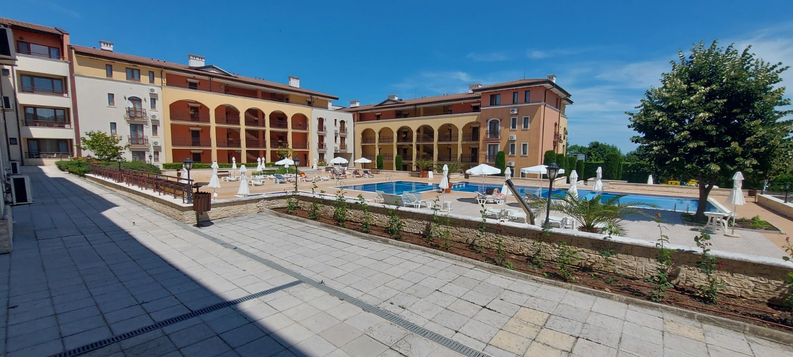 Spacious Studio in a Complex in Obzor, Surrounded by Greenery and a Short Walk from the Sea