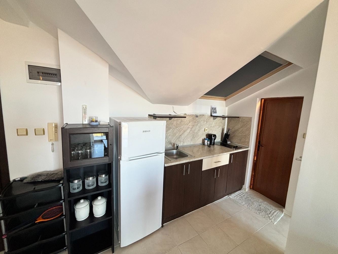 Cozy One-Bedroom Apartment with Panoramic Sea View in Sveti Vlas