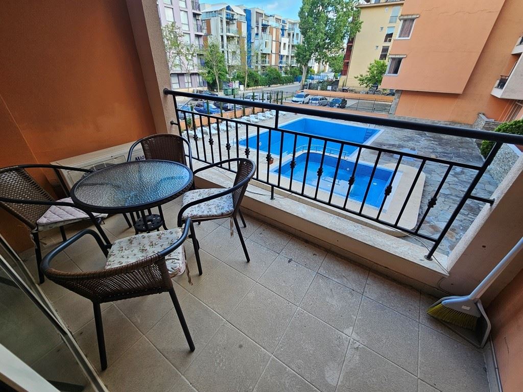 One-bedroom apartment near Cacao Beach – excellent investment and perfect seaside home