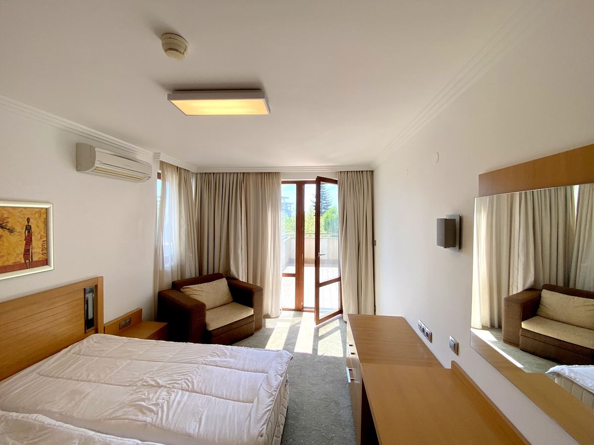 One-bedroom apartment on the first sea line in Ravda – luxury, nature, and impressive pool view