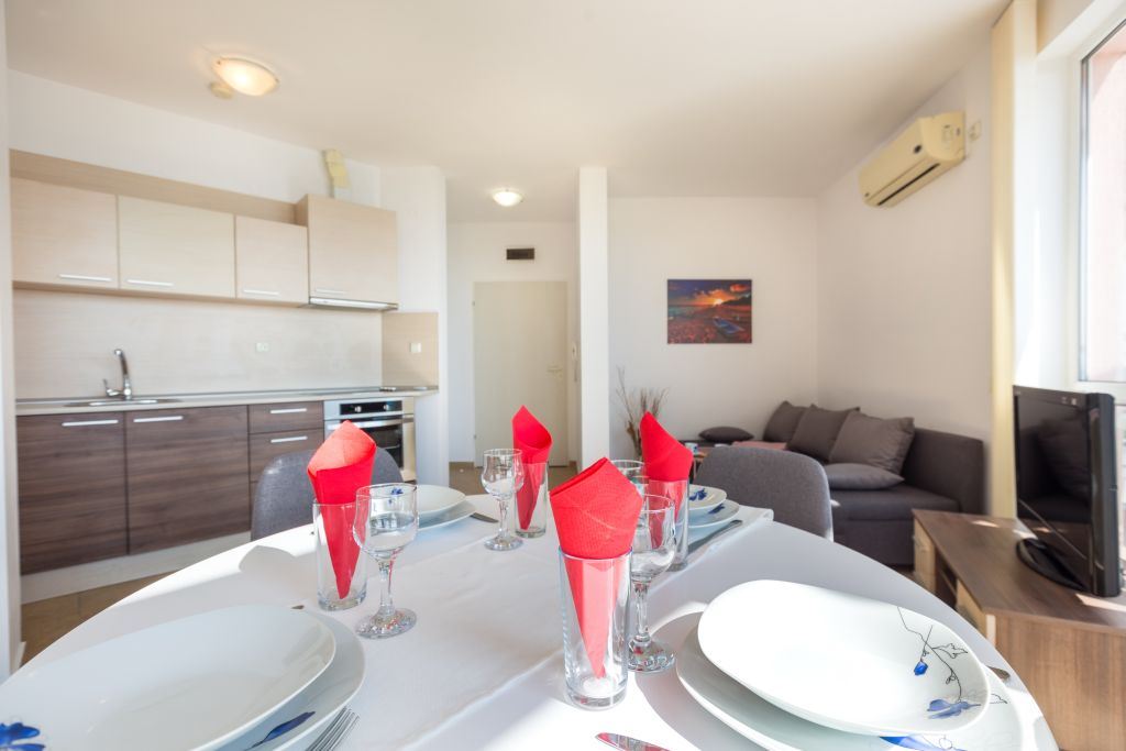 First Line with a Beautiful Sea Panorama – Spacious One-Bedroom Apartment with Two Terraces