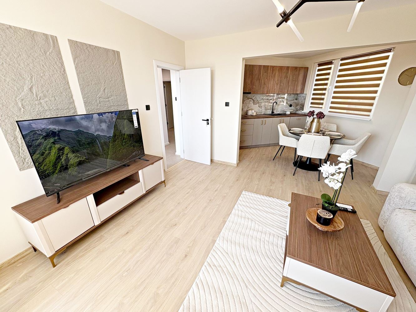 Two independent residential spaces with sea view in the center of Sveti Vlas – designer interior and private parking space