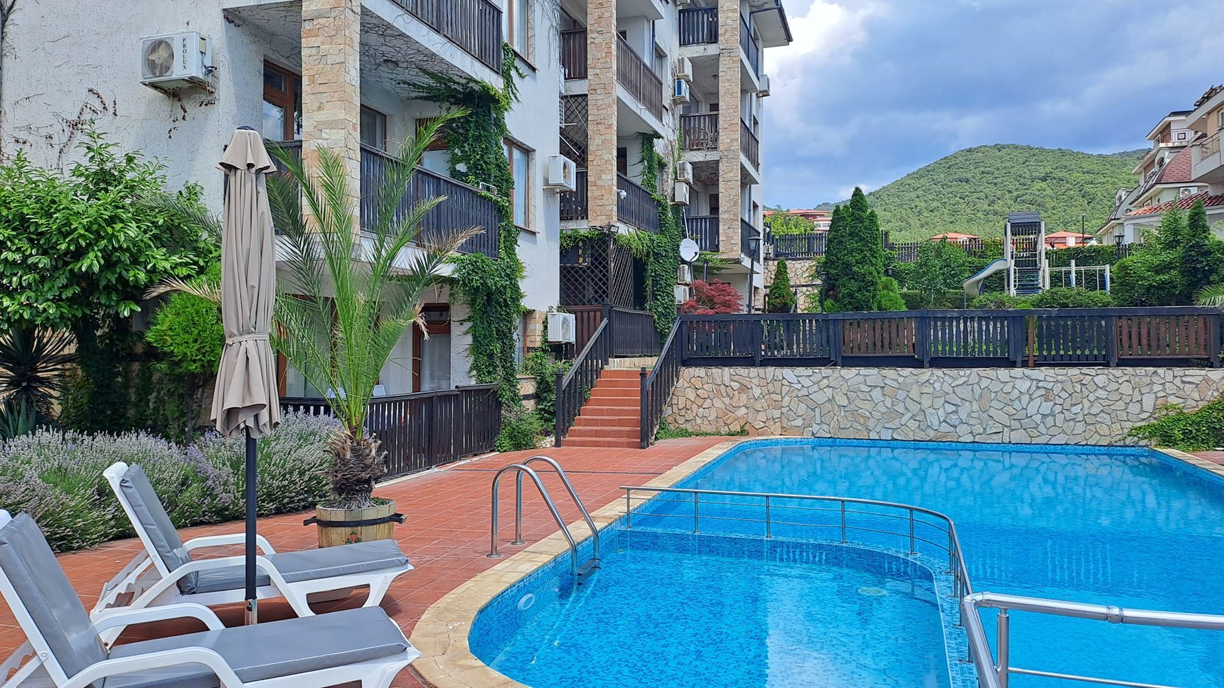 Luxury Two-Bedroom Apartment on the First Line to the Sea in Sveti Vlas – Exceptional Sea Atmosphere and Prestigious Comfort
