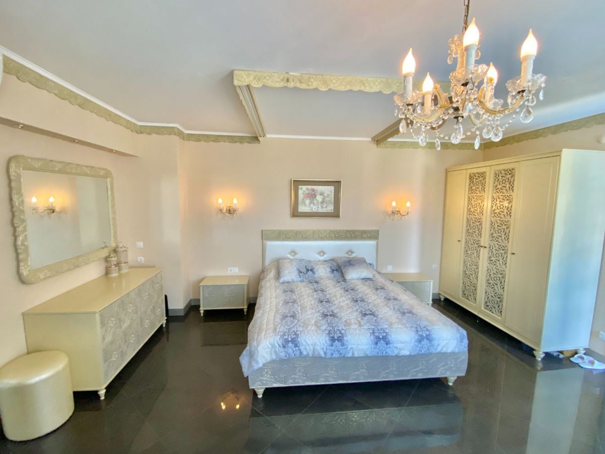 Unique duplex apartment in a premium-class complex in the town of Nessebar