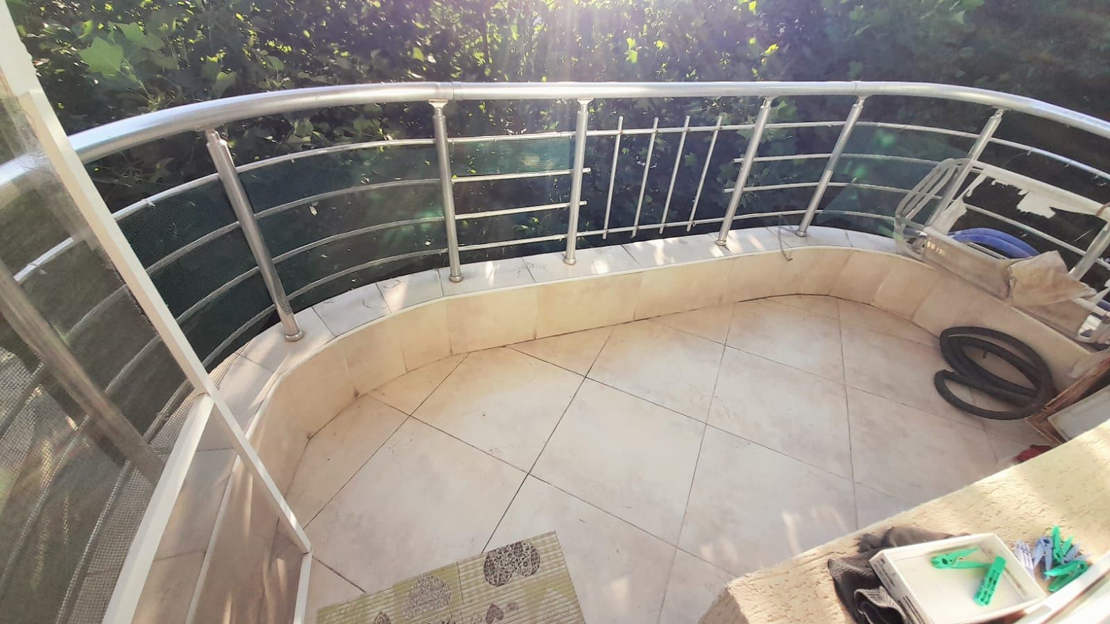 Comfortable One-Bedroom Apartment in a Year-Round Complex with Parking in Sarafovo  