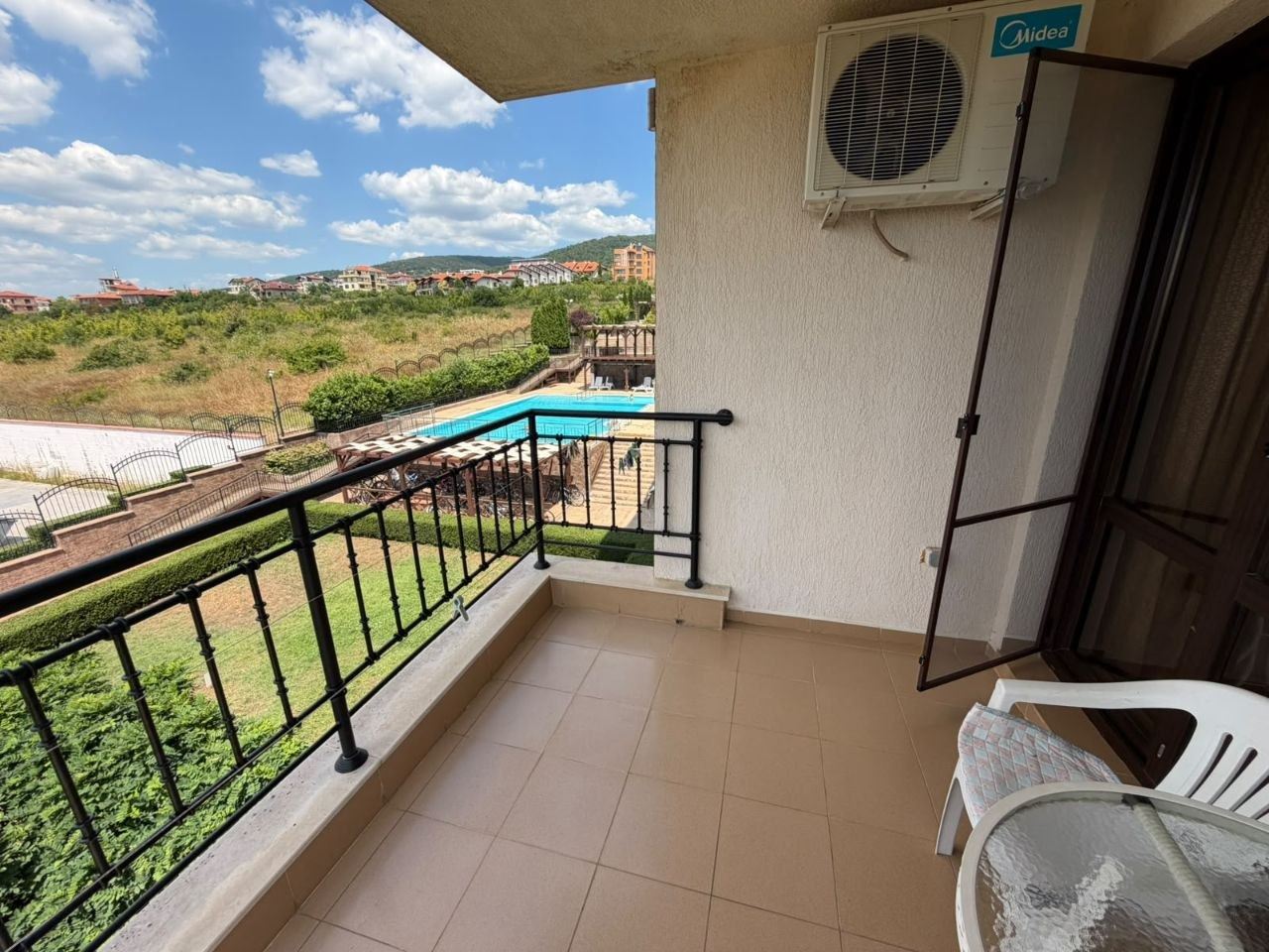 Stylish One-Bedroom Apartment with Sea View in a Prestigious Complex in Sveti Vlas – Ideal for Holiday and Investment