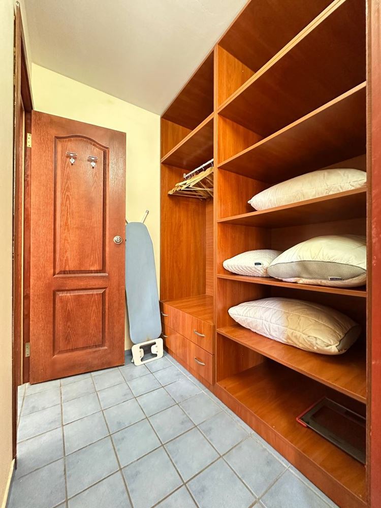 Spacious one-bedroom apartment near the beach in Sunny Beach