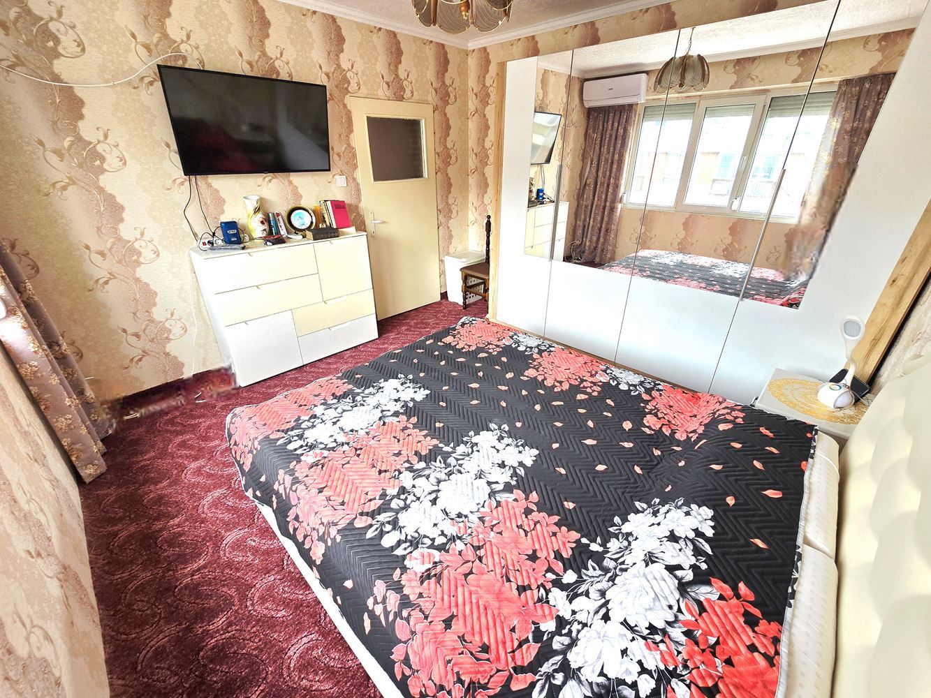 Nessebar – One-Bedroom Apartment with Separate Kitchen and No Maintenance Fee