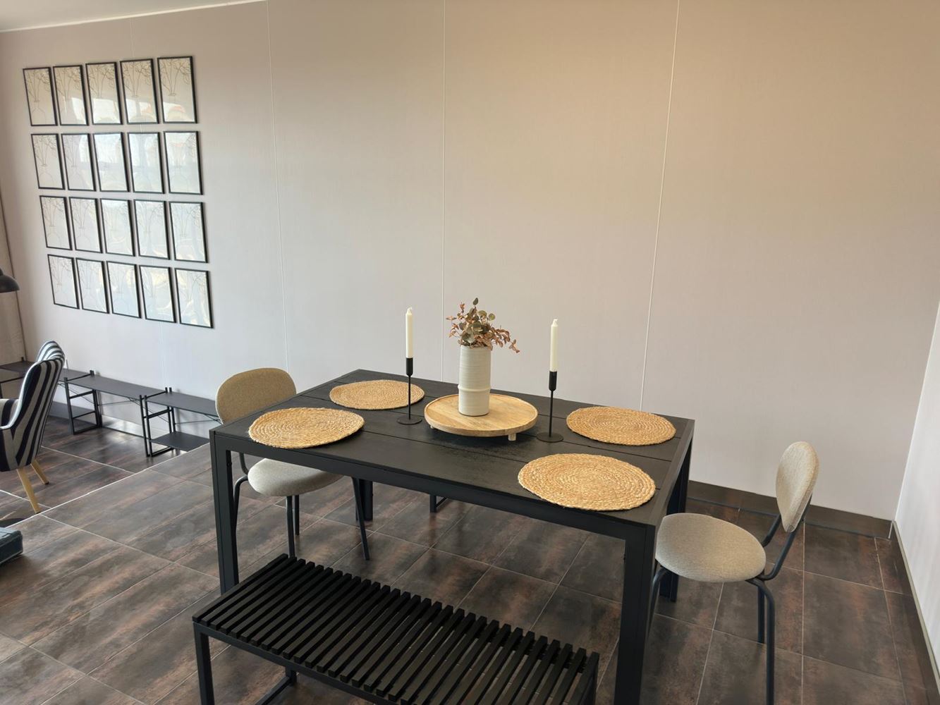 Spacious three-bedroom apartment with sea view – no maintenance fee in the quiet part of Sunny Beach