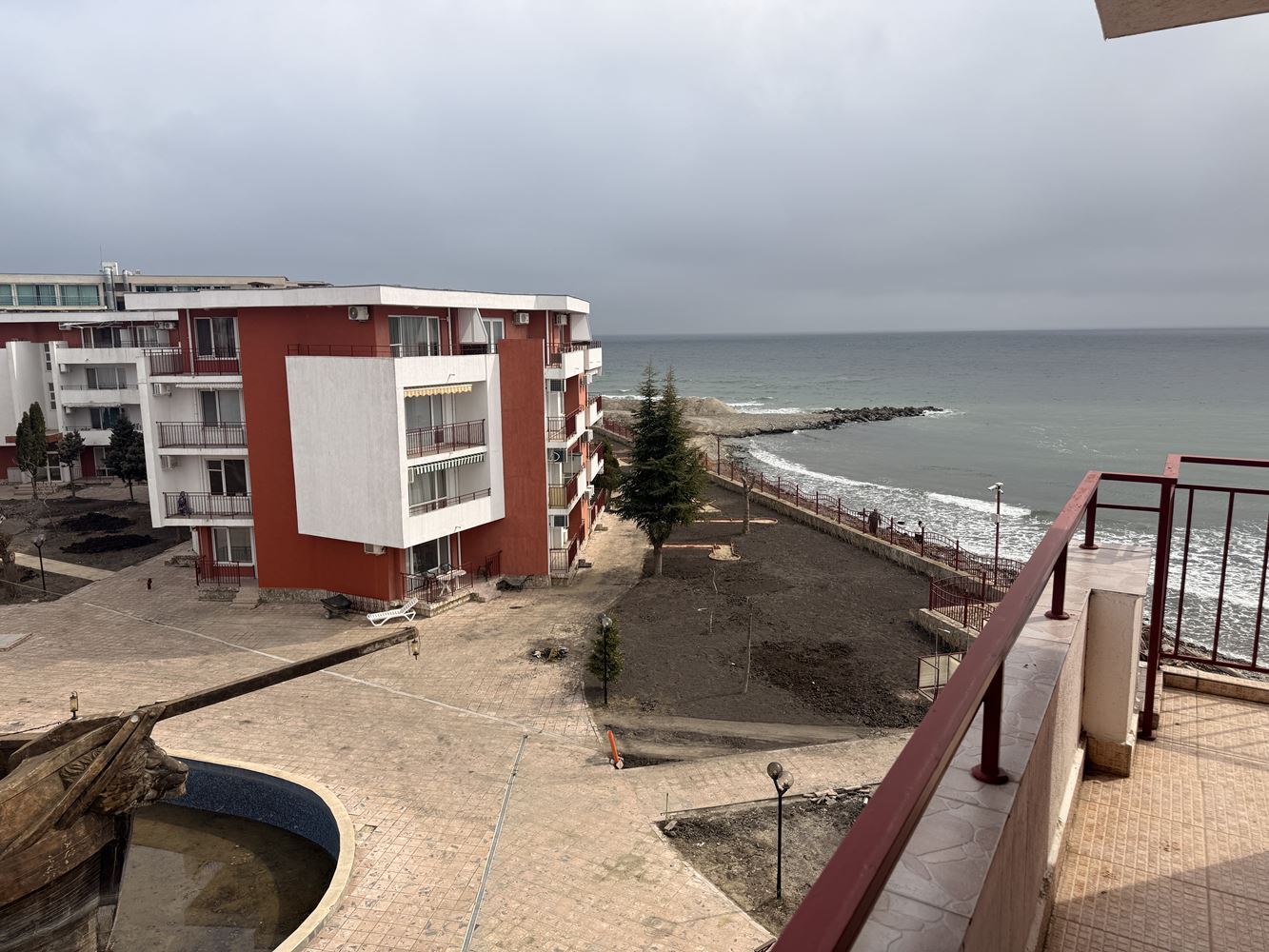 Two-room Apartment on the First Line with Direct Sea View – Sunny Beach