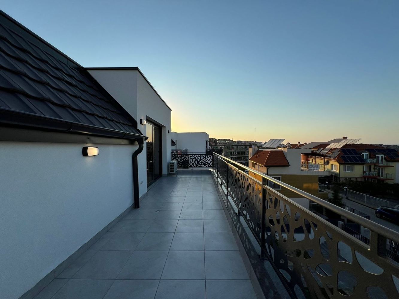 Two-Bedroom Apartment with Panoramic Sea View – Just Steps from the Beach in Sozopol