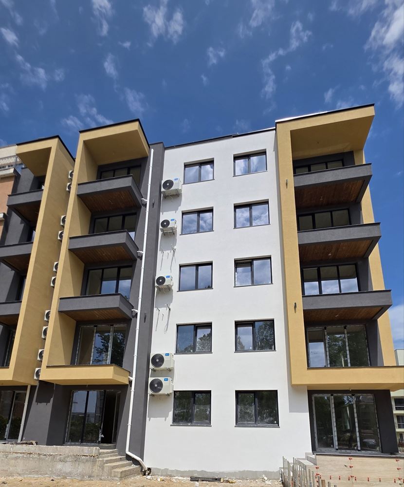 New One-Bedroom Apartment in a Modern Complex in Sunny Beach