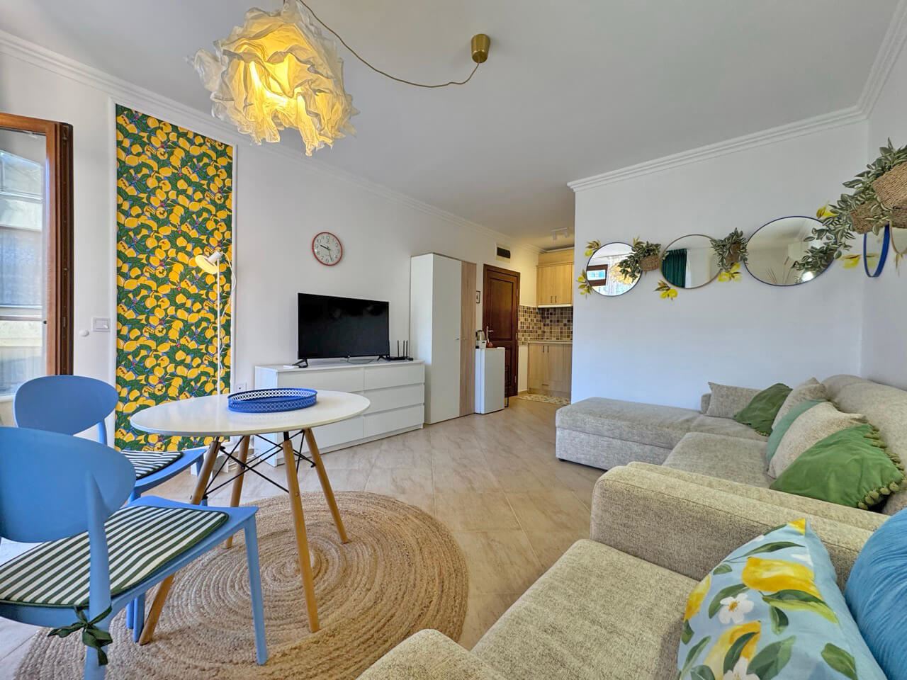 Cozy studio with excellent location and amenities – ideal for investment and living in Sveti Vlas