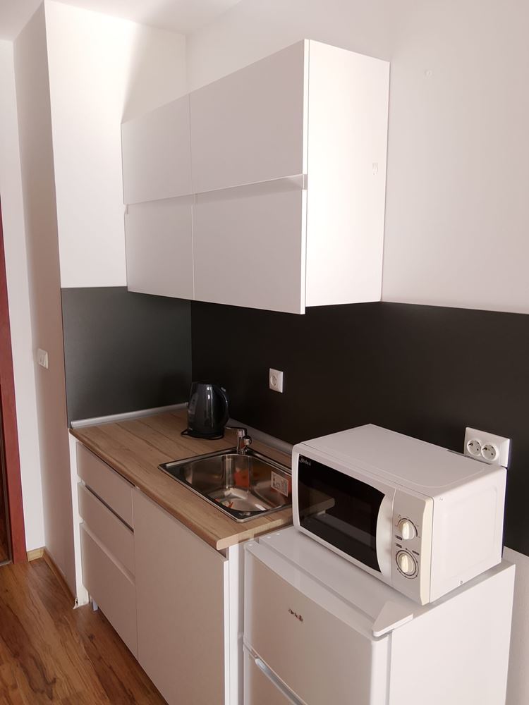 Spacious Studio with Pool View in Aheloy – Comfort and Amenities in a Gated Complex