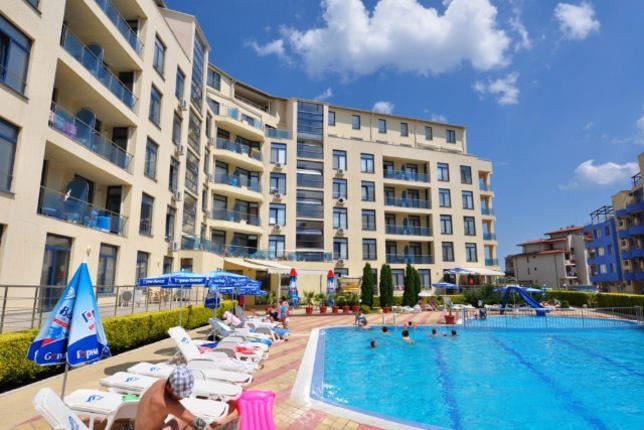 Cozy One-Bedroom Apartment in a Prestigious Complex in Sunny Beach with Rich Amenities