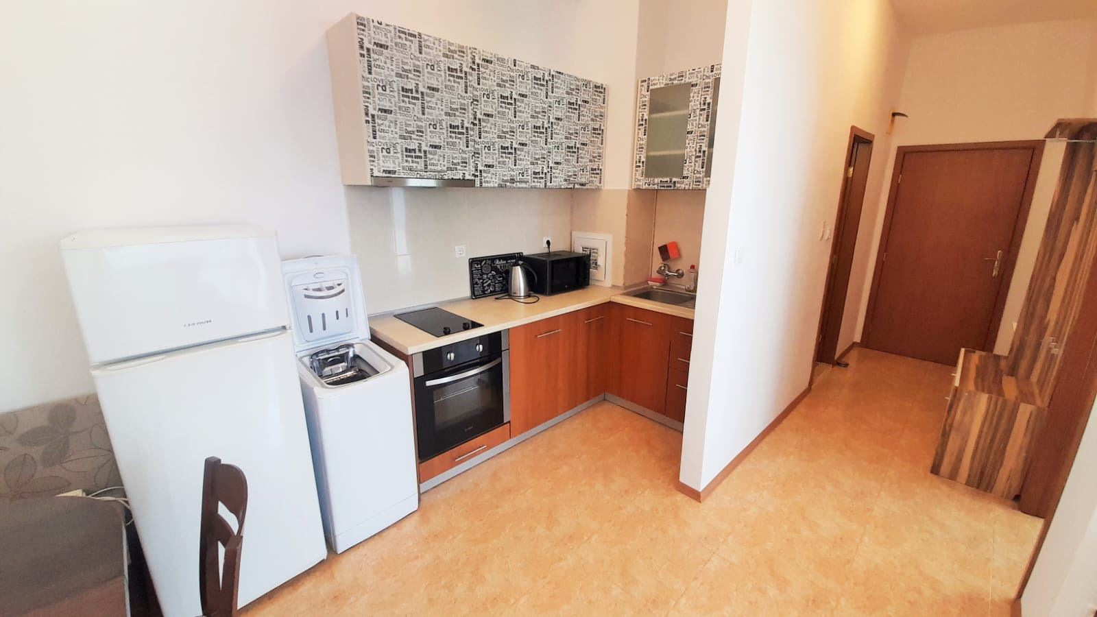 Spacious one-bedroom apartment in Sunny Beach – only 300 m from the beach