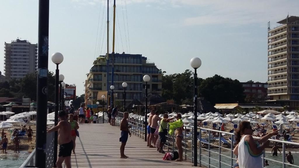 Exclusive first-line property in Sunny Beach – space, luxury, and an outstanding investment with sea panorama