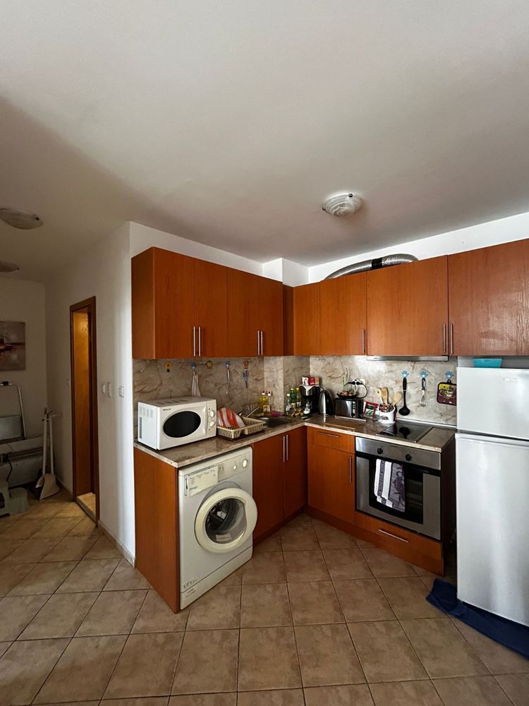 Spacious and stylishly furnished one-bedroom apartment in the heart of Sunny Beach – ideal for living or investment