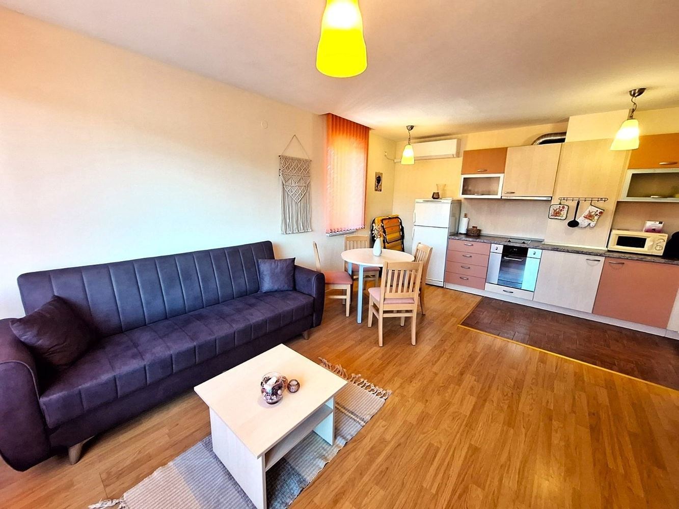 Just Steps from the Sea – Cosy Apartment with Two Bedrooms at the Entrance to Sveti Vlas