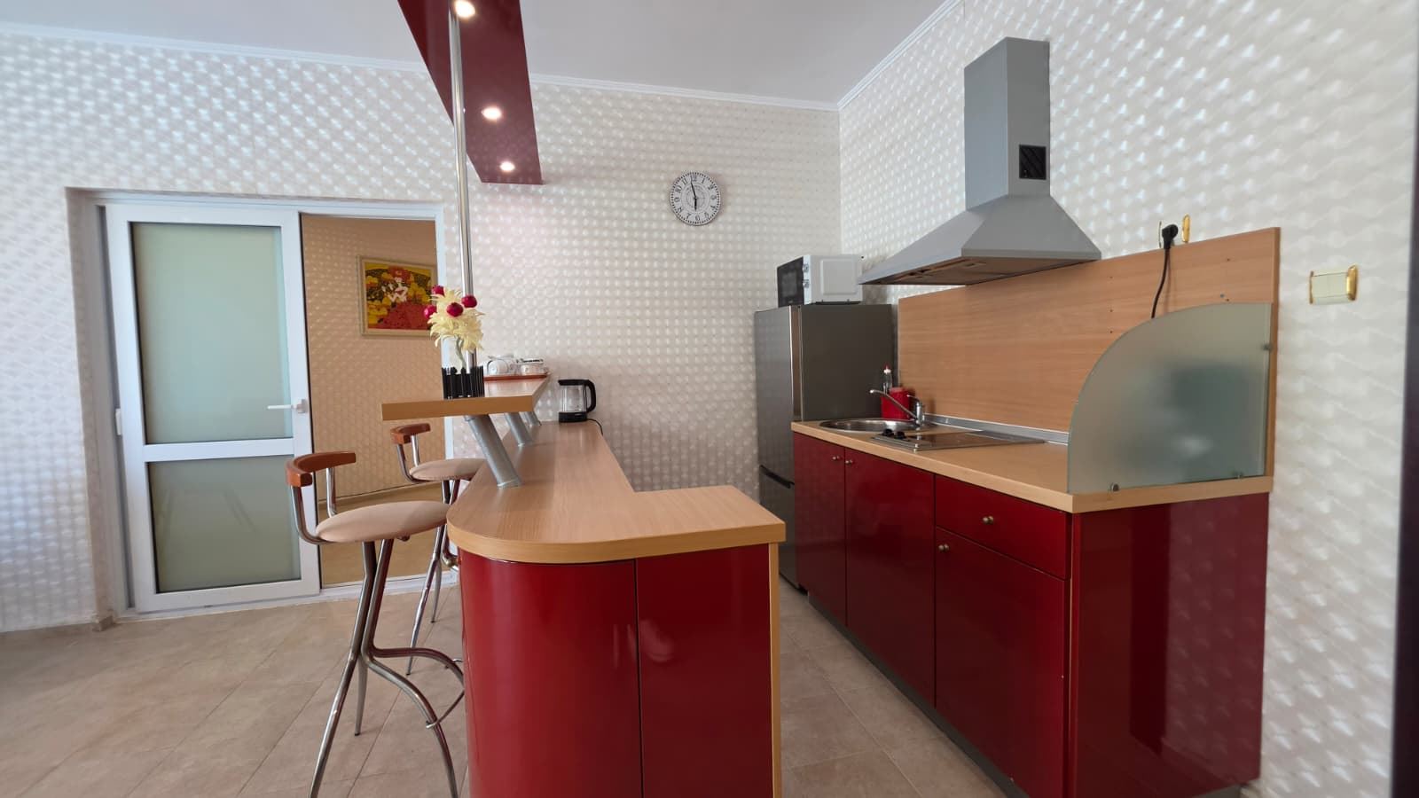 Spacious One-Bedroom Apartment Just 100 Metres from the Beach in Sunny Beach – An Excellent Choice for Living and Investment