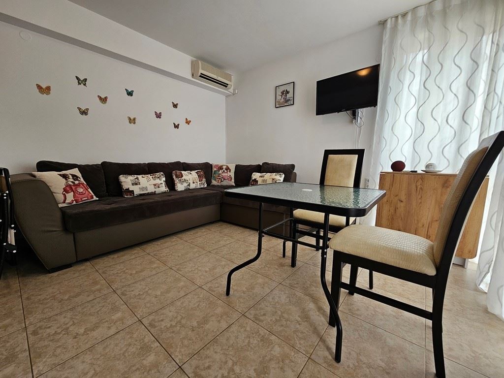 One-bedroom apartment with a sea atmosphere in the heart of Sveti Vlas
