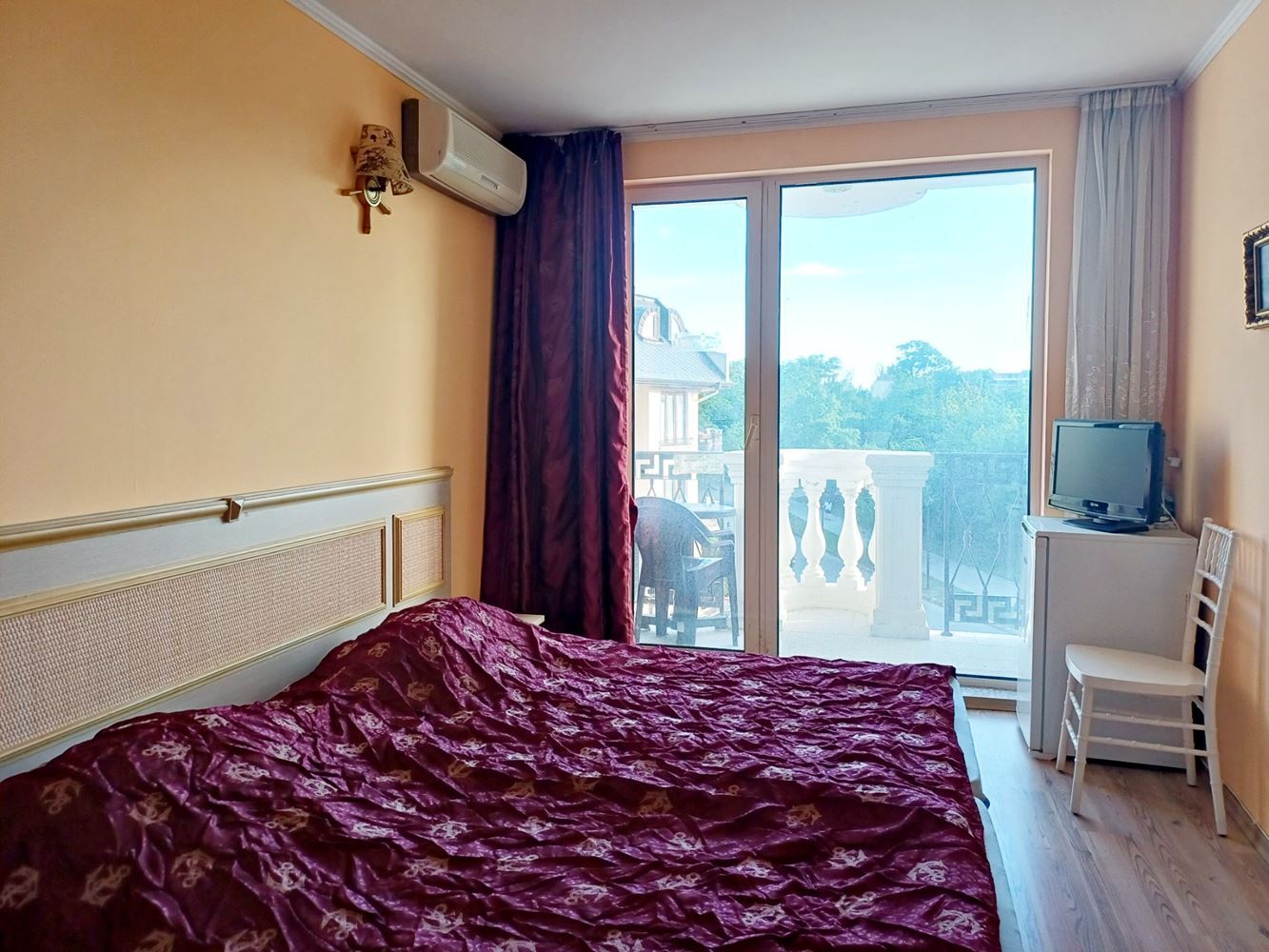 Elegant One-Bedroom Apartment Just 100 Metres from the Beach in a Prestigious Complex in Sunny Beach