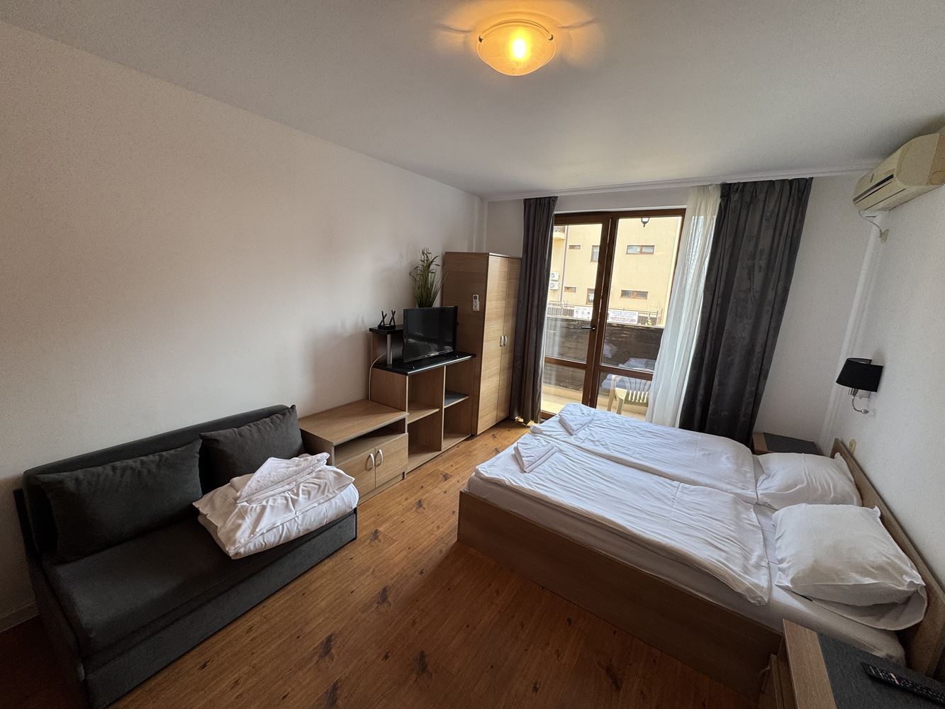 Furnished Studio in Sveti Vlas – A Cozy Seaside Home in a Complex with Excellent Amenities