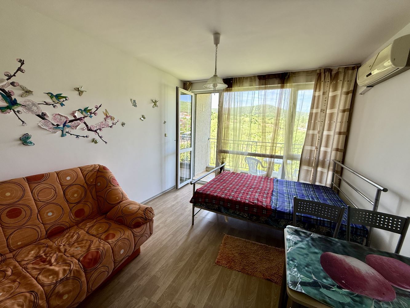 Cozy and fully furnished studio in Sveti Vlas – a perfect home by the sea with a low maintenance fee