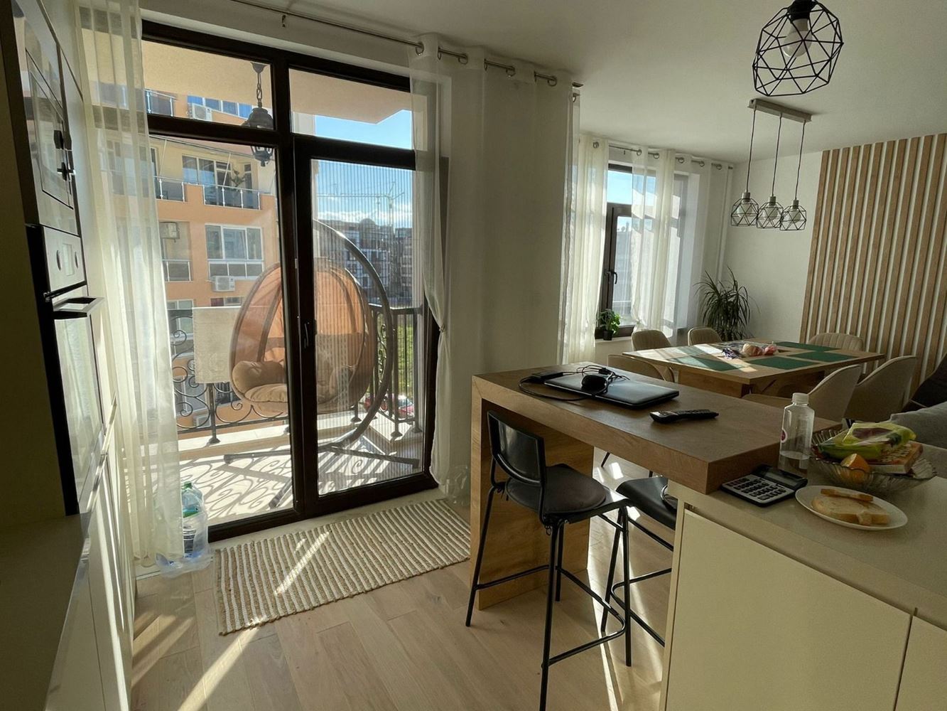 Spacious Five-Room Apartment with Sea Panorama in Pomorie – Comfort, Style and Functionality for a Large Family