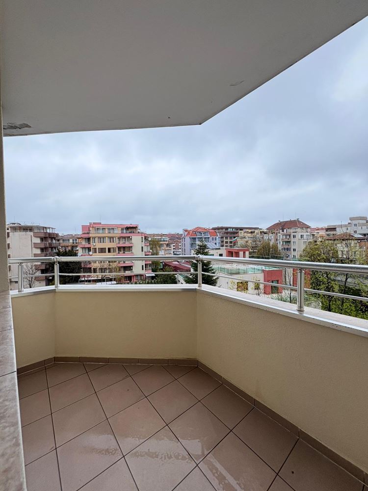 Furnished studio in Pomorie – excellent location, 400 m from the sea and the city center