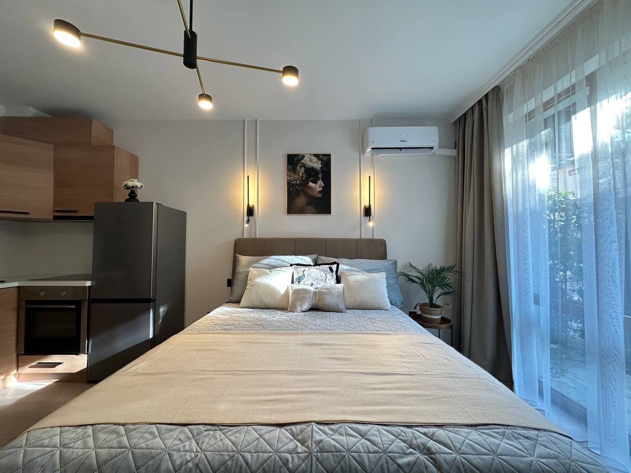 Stylish and cozy apartment with direct access to the pool – modern studio in a gated complex, 300 m from the sea