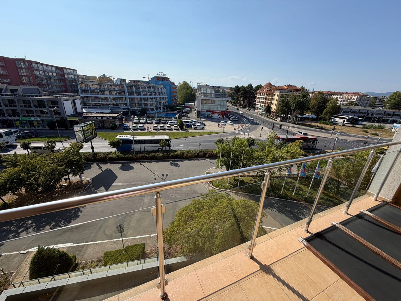 Investment with Potential: Spacious Studio with Year-Round Use in Sunny Beach