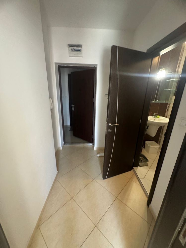 Cozy fully furnished studio 300 m from the sea in Pomorie – an excellent investment and holiday property