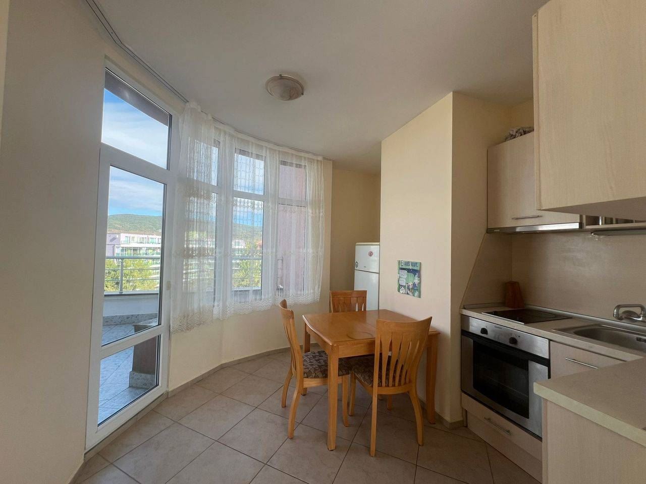 Spacious one-bedroom apartment in Sunny Beach – comfort and space in a well-maintained complex